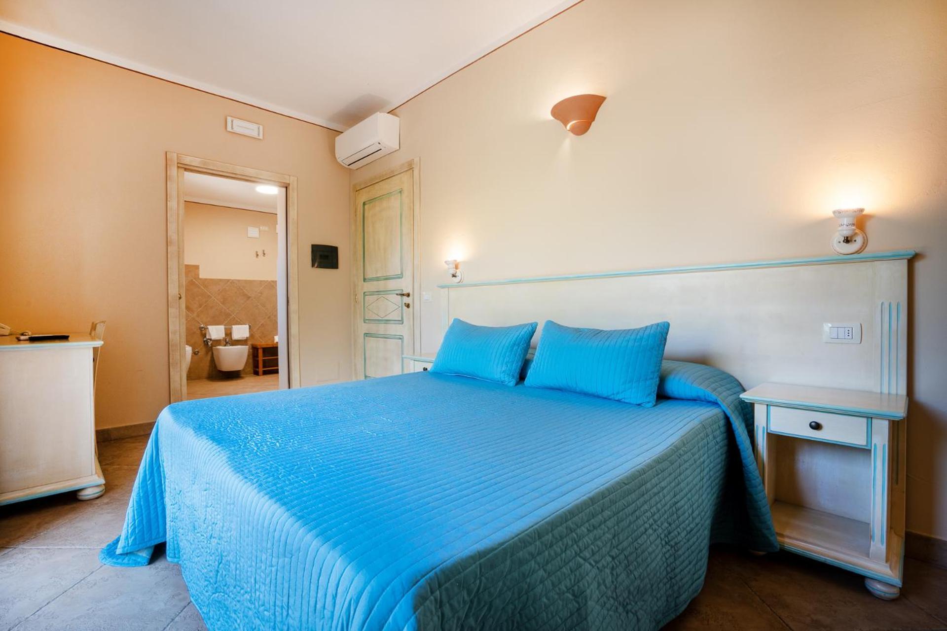 Hotel Lu Pitrali 산테오도로 외부 사진